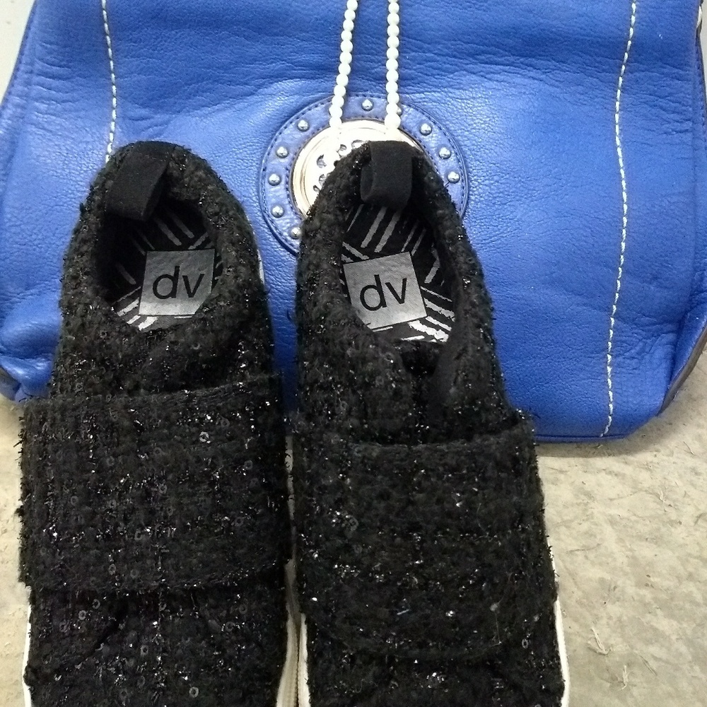 Divi glitter shoes size 6 and 1/2